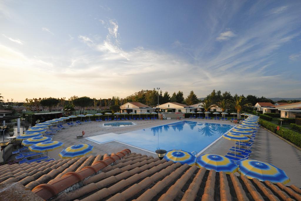 Villaggio Turistico La Cecinella Marina di Cecina Exterior foto