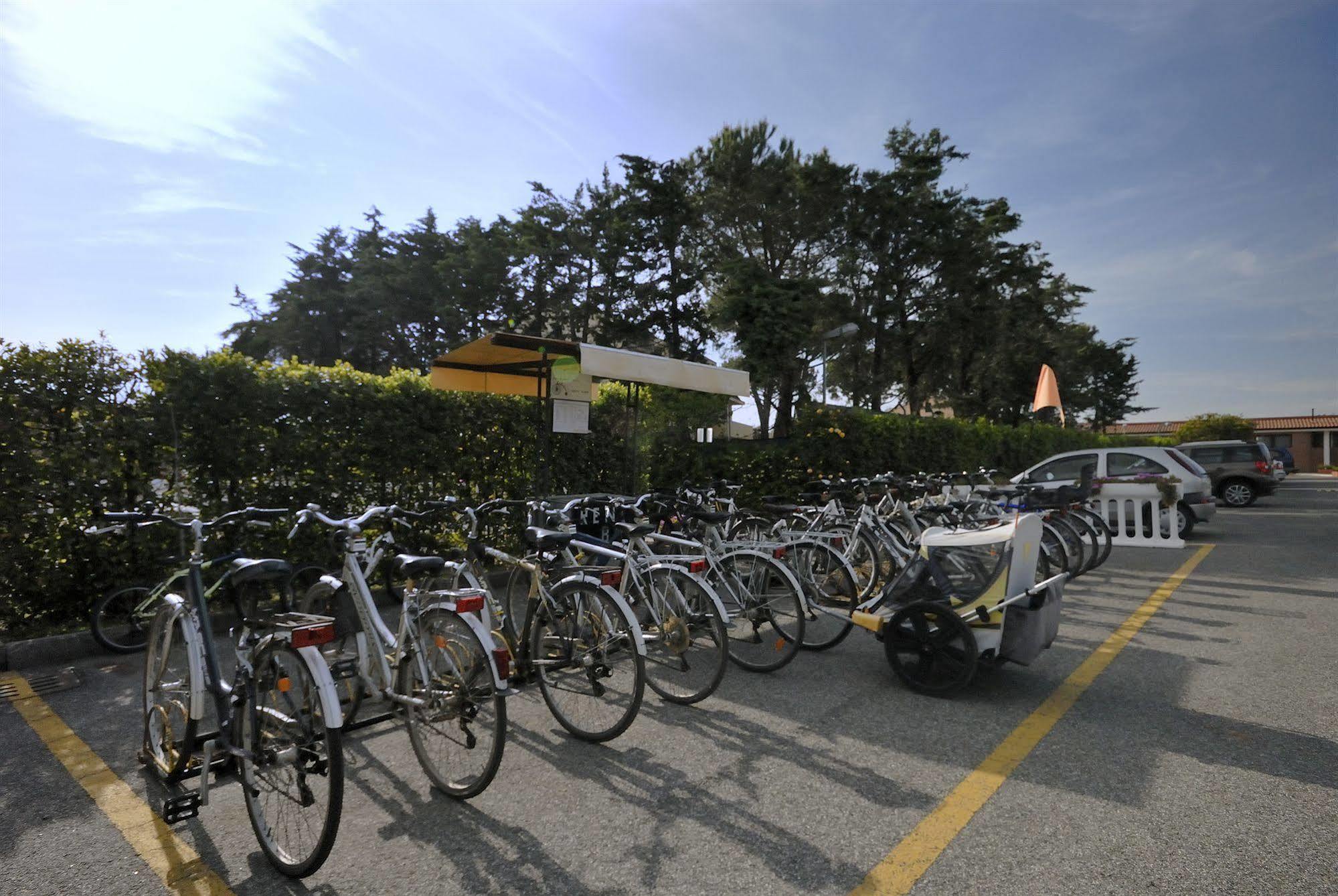 Villaggio Turistico La Cecinella Marina di Cecina Exterior foto